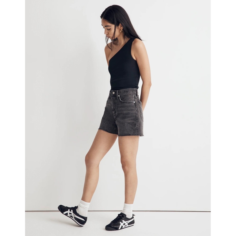 Madewell Denim High Rise Relaxed Fit Frayed Hem Mid Black Wash Jean Shorts 33
